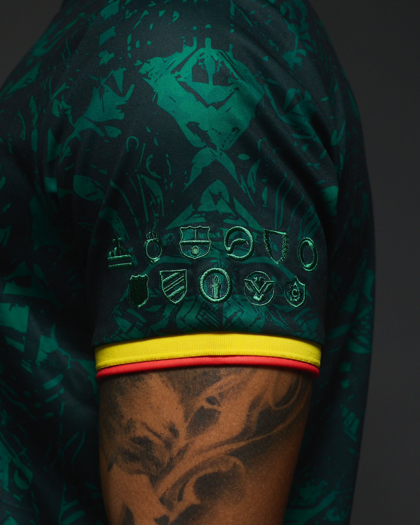 El Leon Jersey